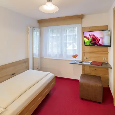 Annex Antika Maison d'hôtes 2*