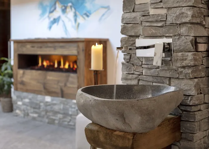 Pensjonat Annex Antika 2*