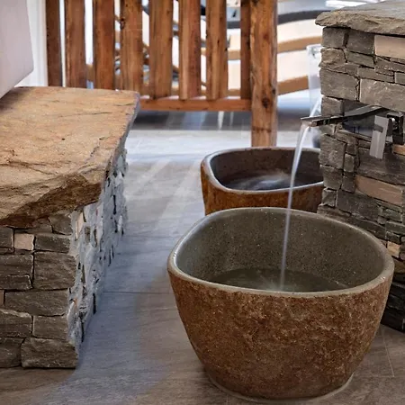 Гостевой дом Annex Antika 2*